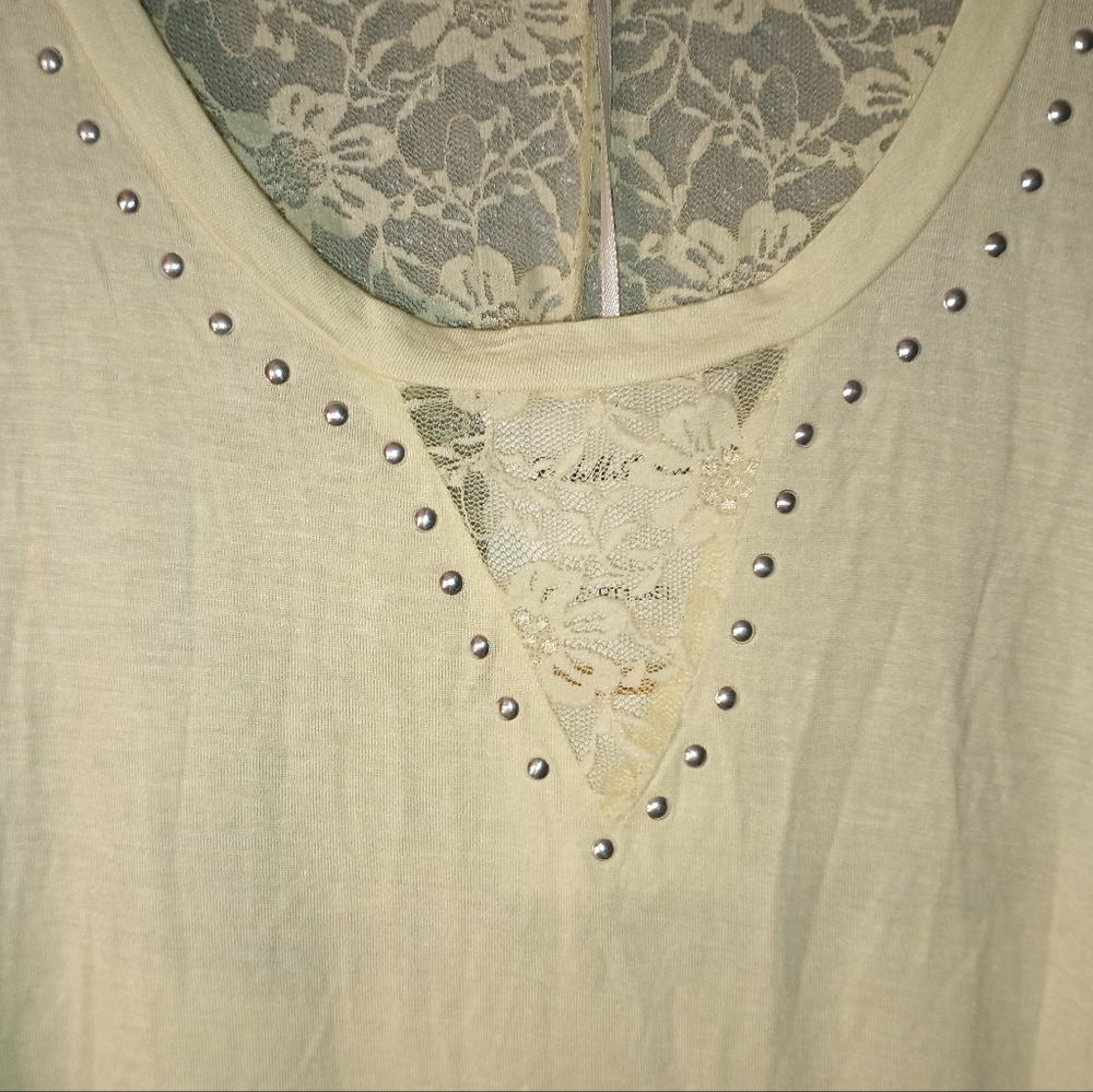 Tank Top - Picture 3 of 9